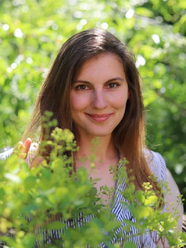 A headshot of Ana Reynolds